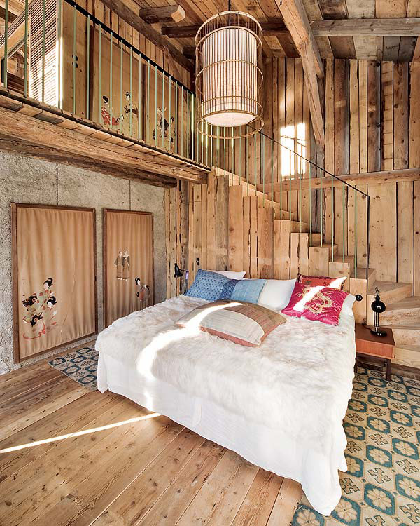 Дизайн интерьера спальной комнаты в стиле шале. Фото 6