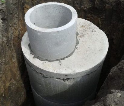 Устройство сливной ямы из бетонных колец